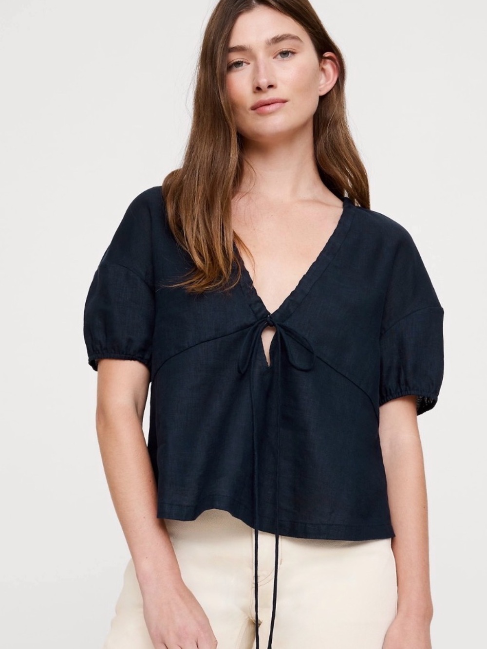 NWT Banana Republic LINEN TIE-FRONT V-NECK TOP
